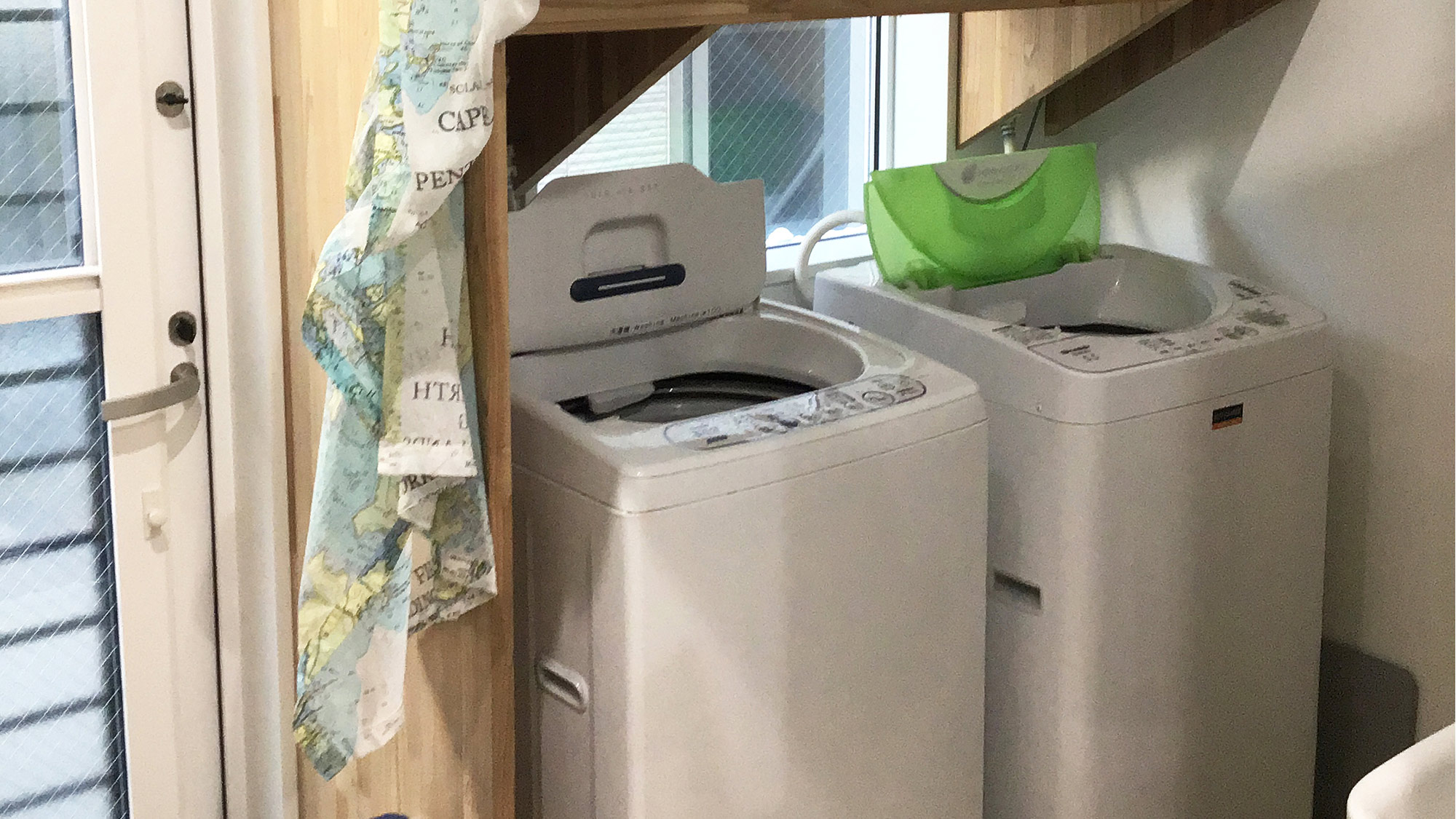 ・7:00～11:00の間、有料でご利用可能です。洗濯機 1回 100円 洗剤付　乾燥機 30分 1