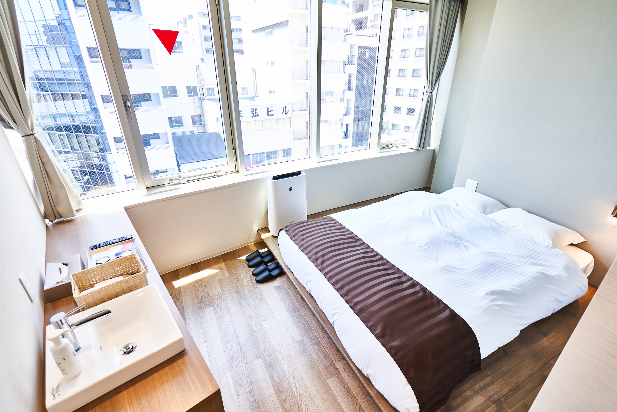 ダブルルーム（共用バス/共用トイレ）