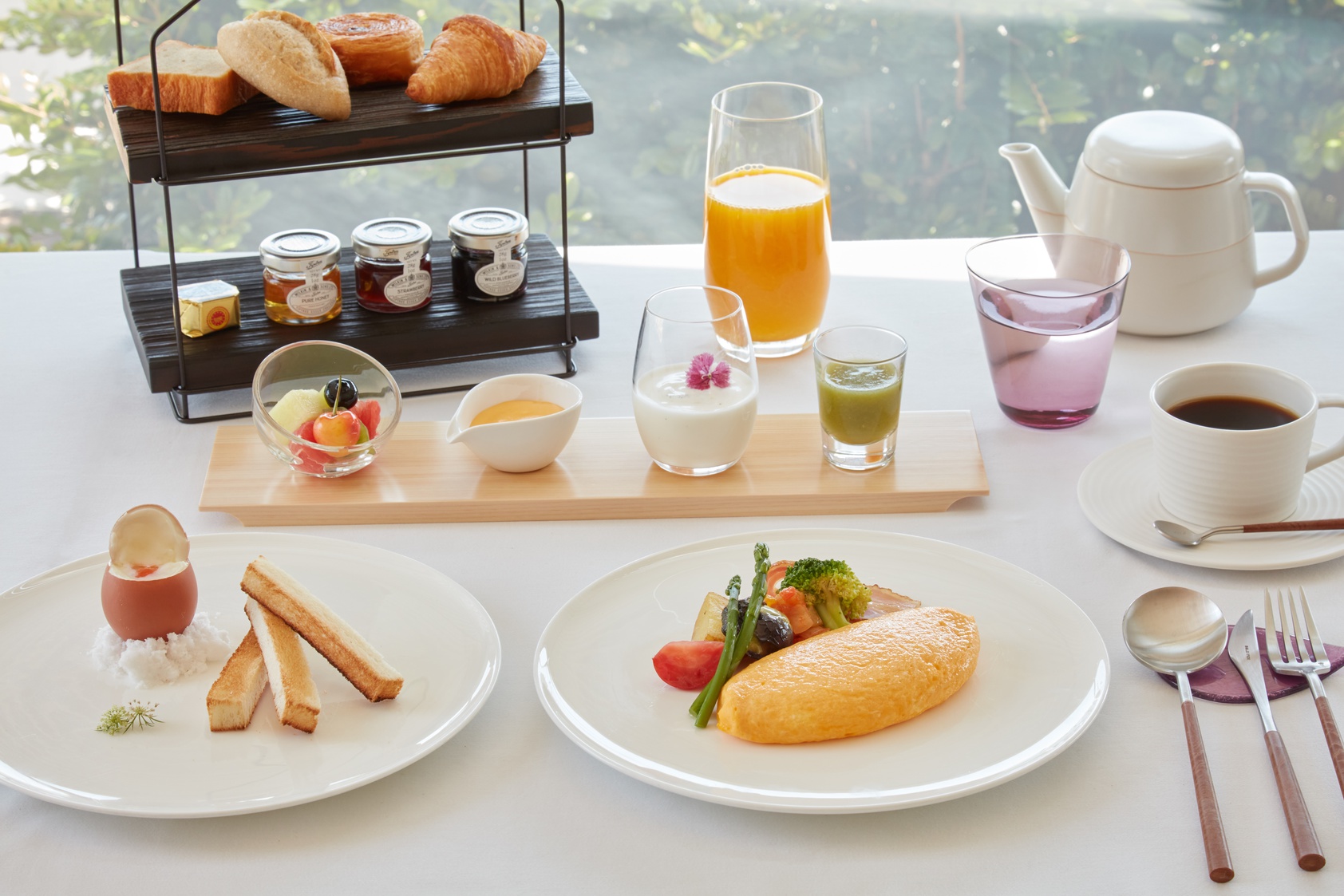 メインダイニング「L’Orangerie 光庵」の選べる朝食付きプラン