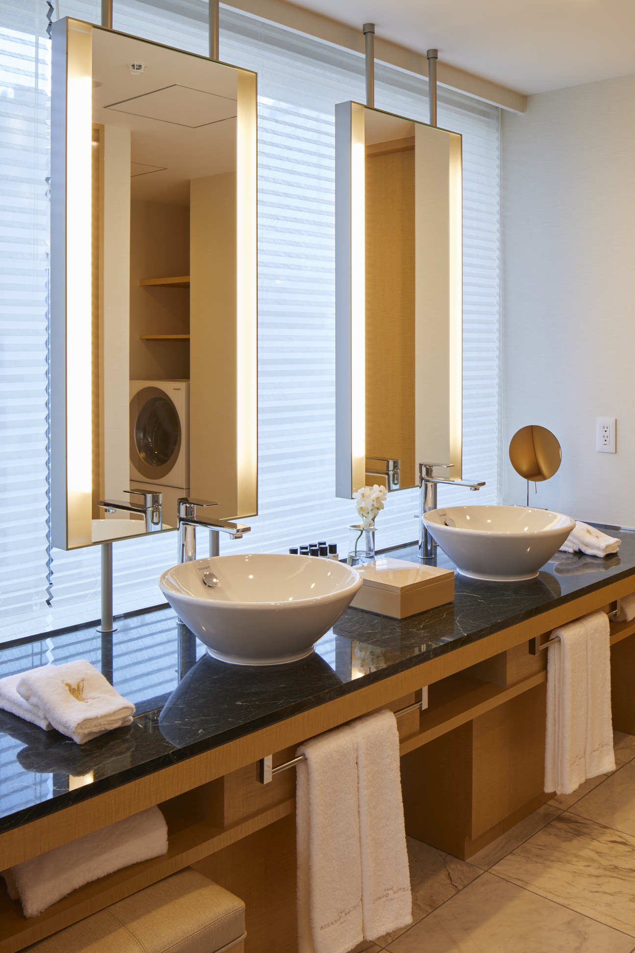 シグネチャースイート スプリング　ベーシン