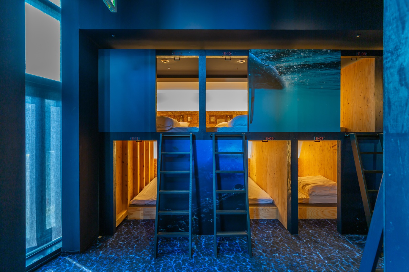 Bunk Room (Female)/女性専用バンクルーム