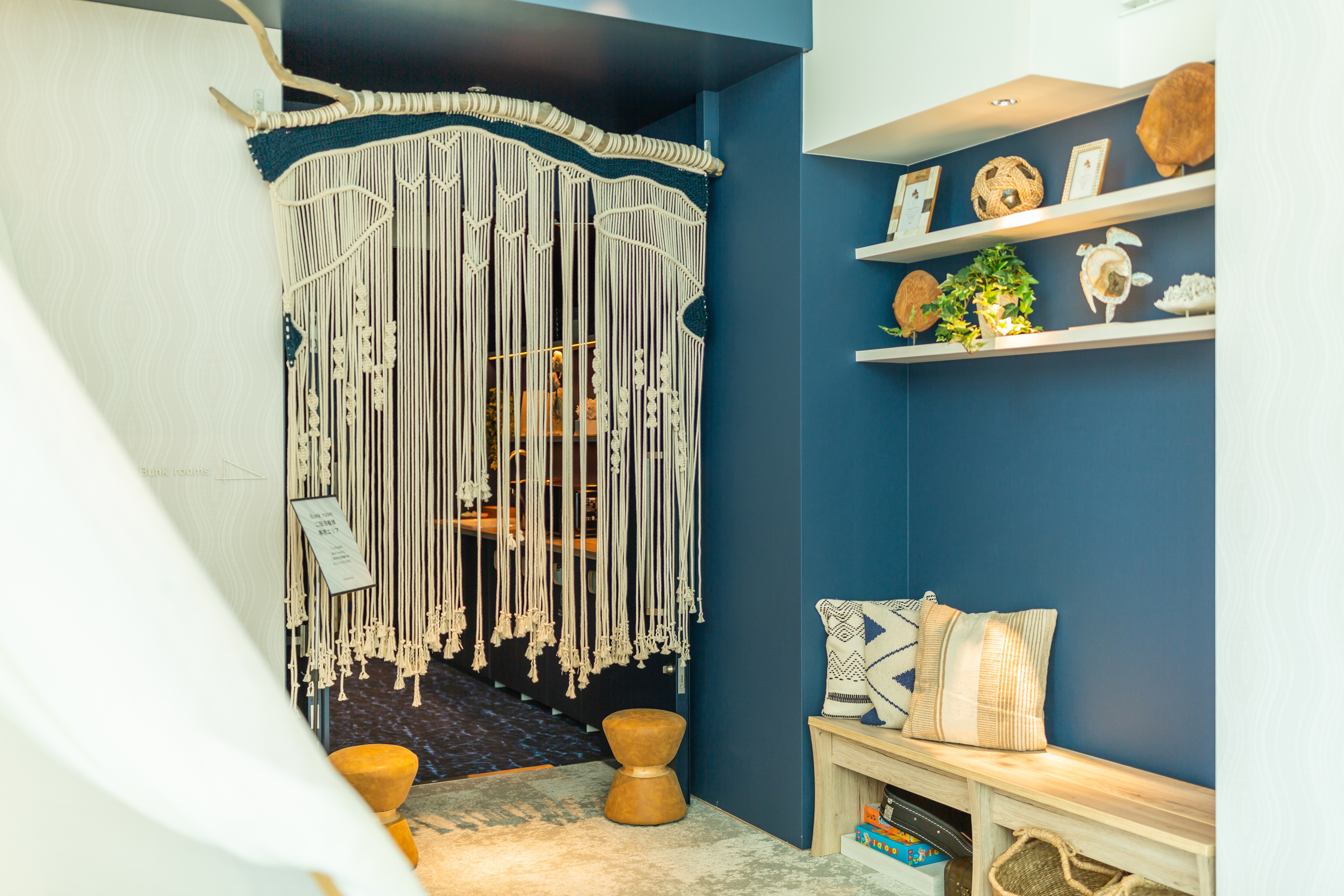 バンクルーム入口