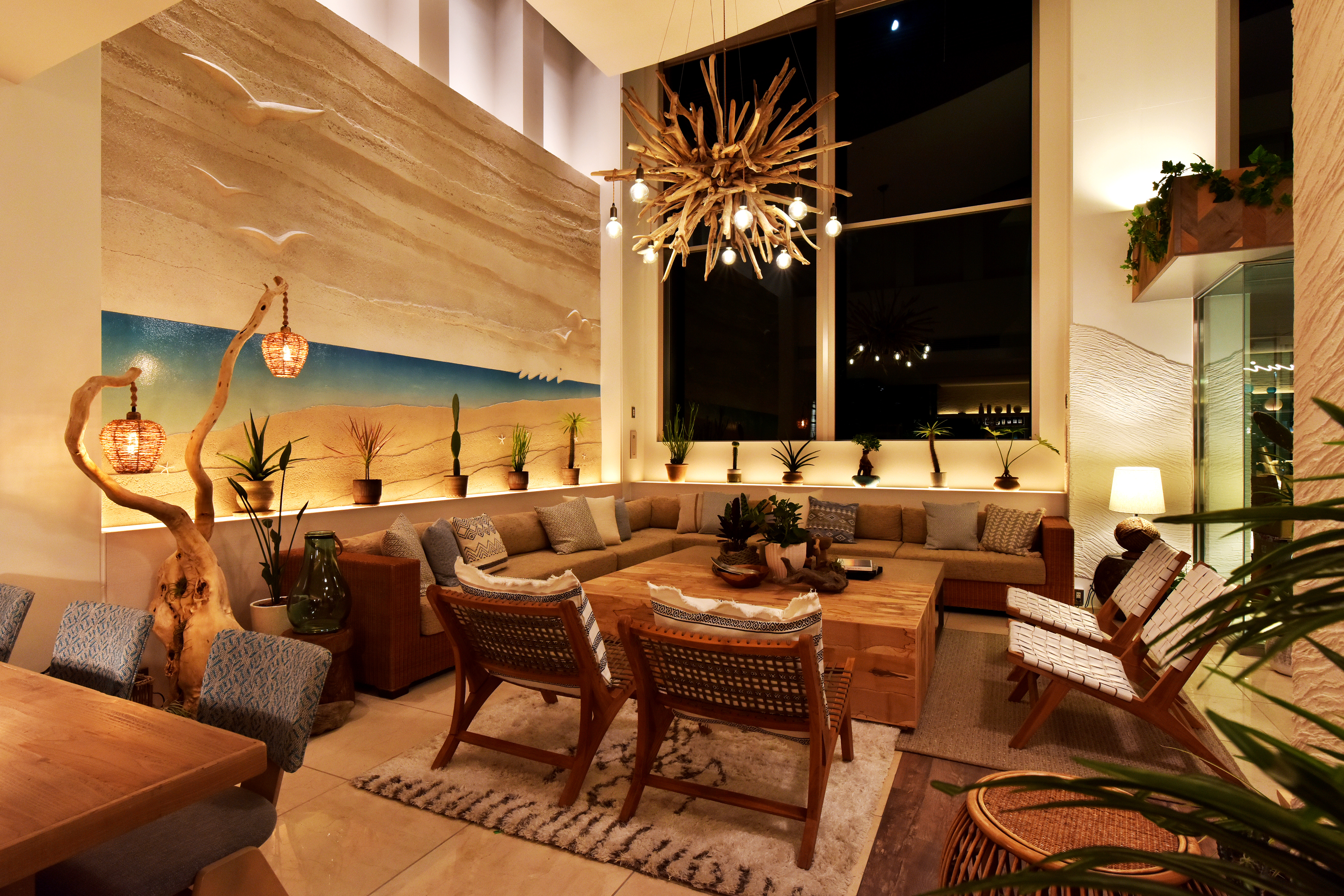 ロビーソファ（夜）