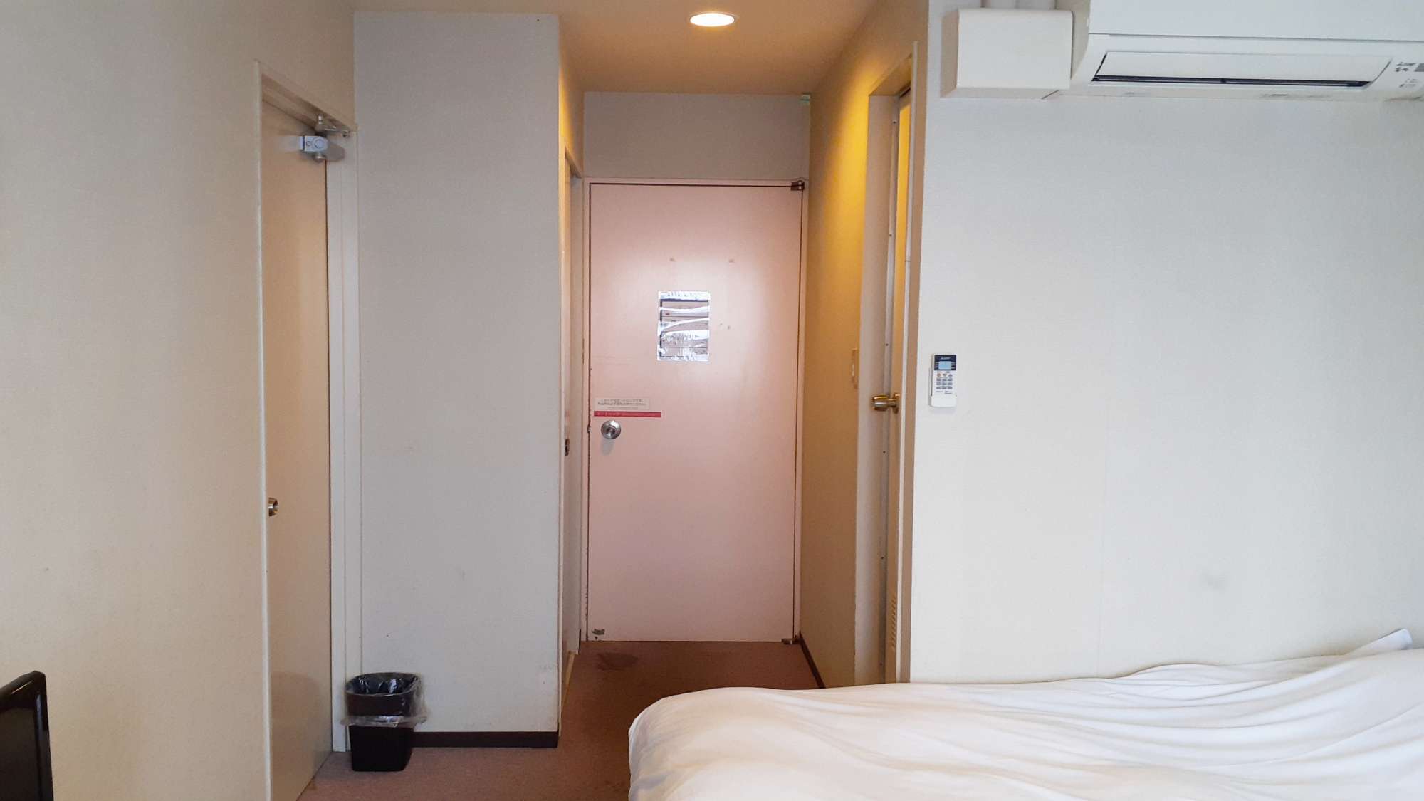 【本館コネクティングルーム】隣同士のツイン2室を内扉で繋げた客室