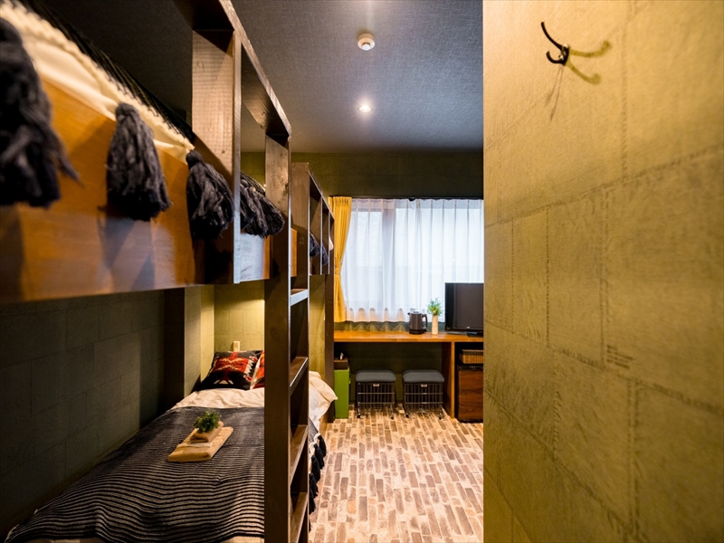 4名部屋（13平米／二段ベッド2台）