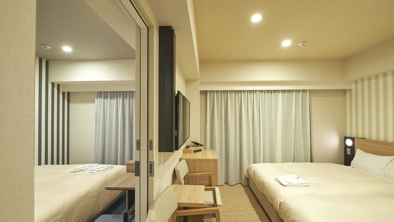 【禁煙】コネクティングルーム（ツイン+ダブル）☆全館浄水☆