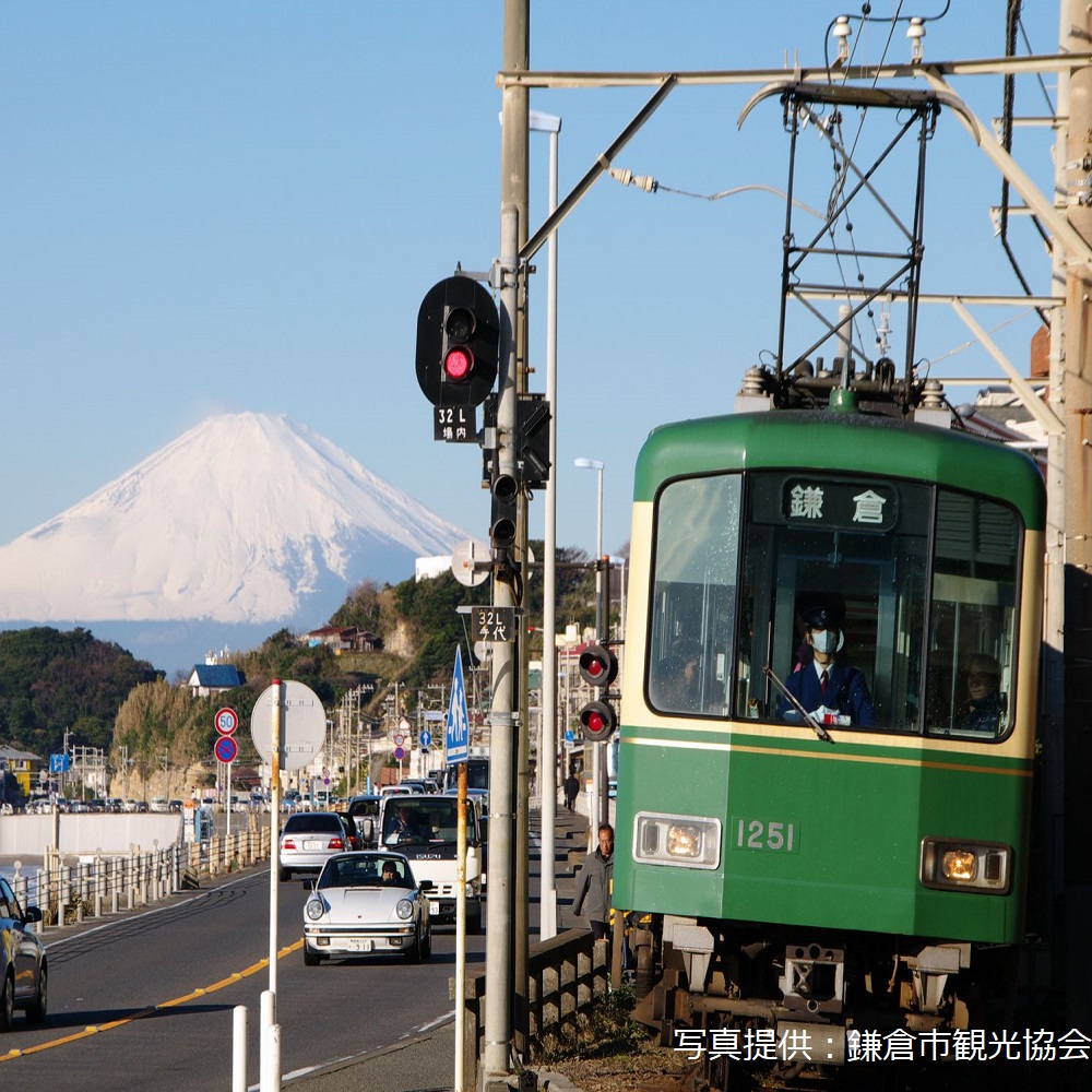 江ノ電と富士山