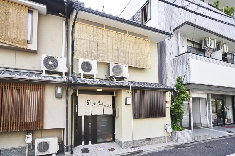 楽天トラベル 財団法人 手織技術振興財団 織成舘 見学 周辺のホテル 旅館 楽天トラベル 財団法人 手織技術振興財団 織成舘 見学 周辺のホテル 旅館