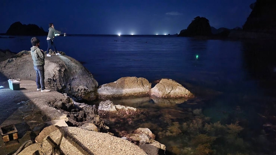 海上テラス　夜釣り