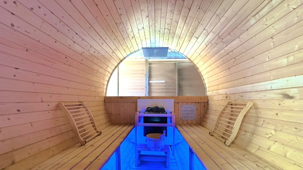 【サウナ90分利用】貸切バレルサウナで自分好みのととのい時間♪最高の湯も利用し放題＜BBQ利用料込＞