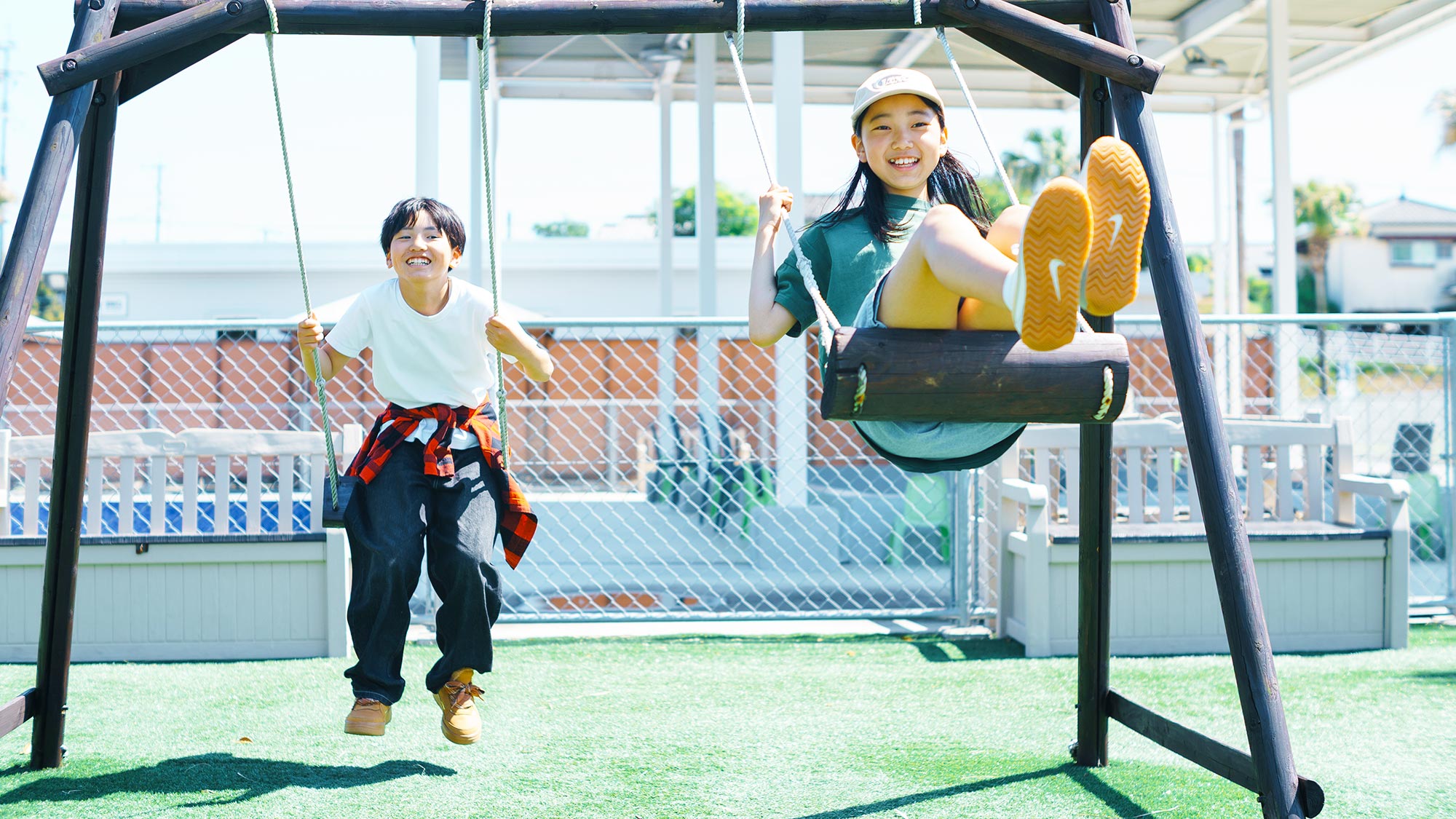 【施設】敷地内には大人も子供も楽しめる遊具やアクティビティが充実しています。