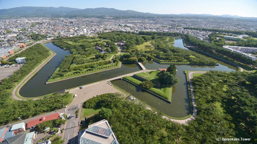 五稜郭タワーから見た五稜郭公園(夏)観光にはベストなシーズン