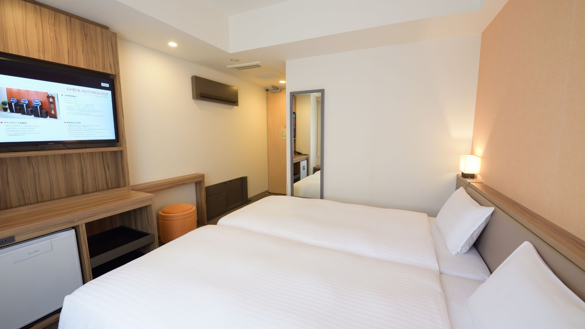 ハリウッドルーム