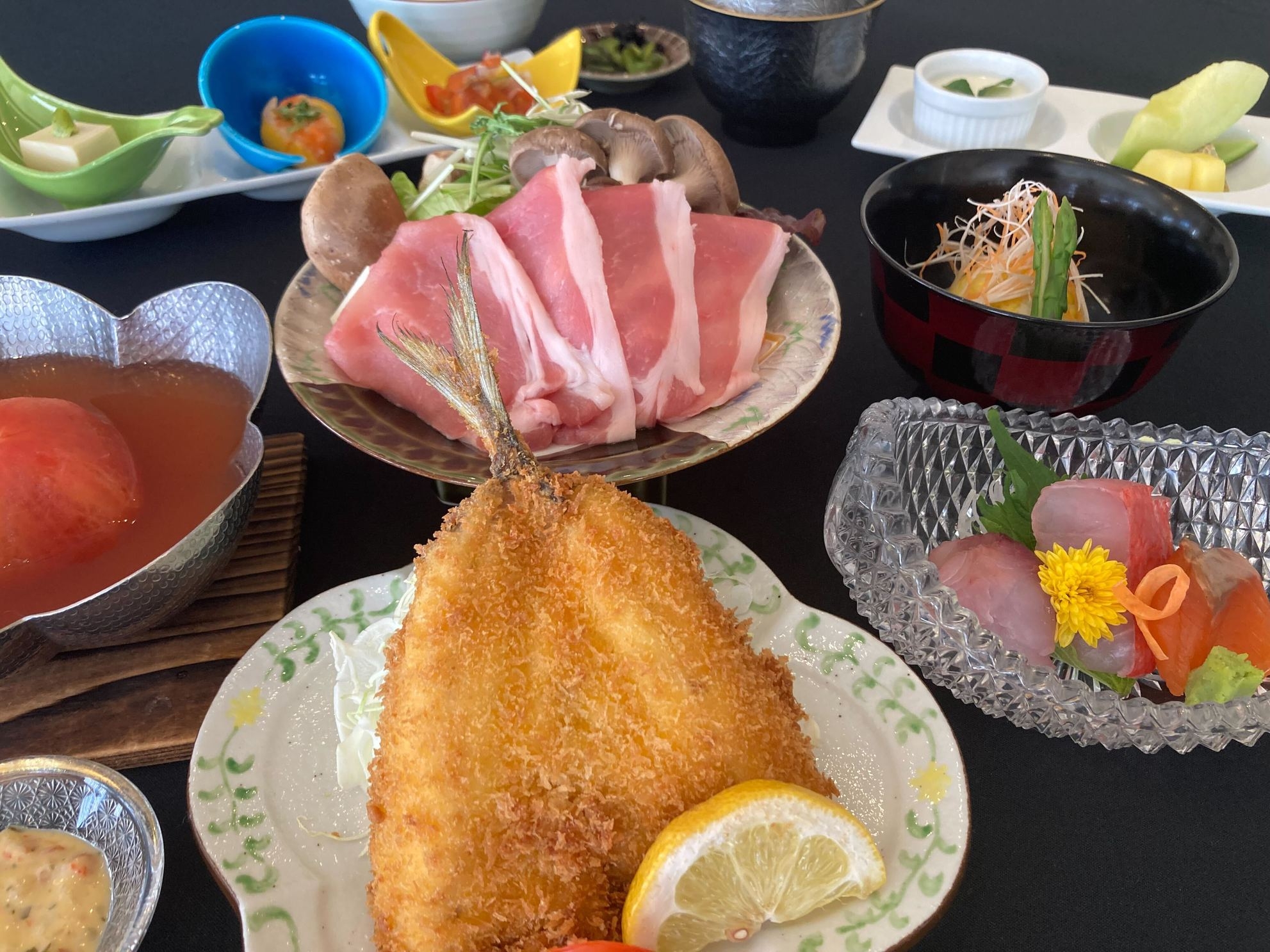【夕食・朝食付】飲み放題付　熱海の旬や地産の食を愉しむ♪「熱海和み会席」〔無料Wifi・温泉大浴場〕