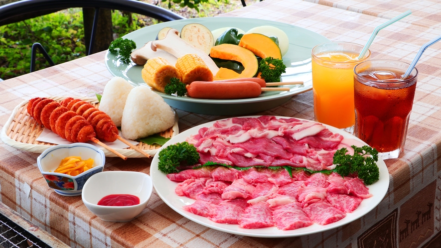 【BBQ】新鮮な肉、野菜は勿論、フランクフルトやトルネードポテトも♪ドリンク1杯サービス！