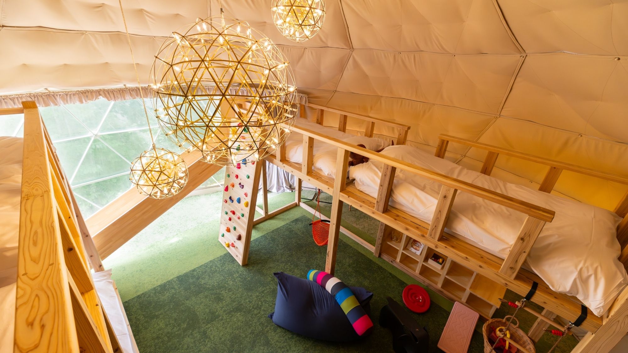 2024年リニューアル！家族みんなが笑顔になる、夢のような秘密基地をご用意しました。