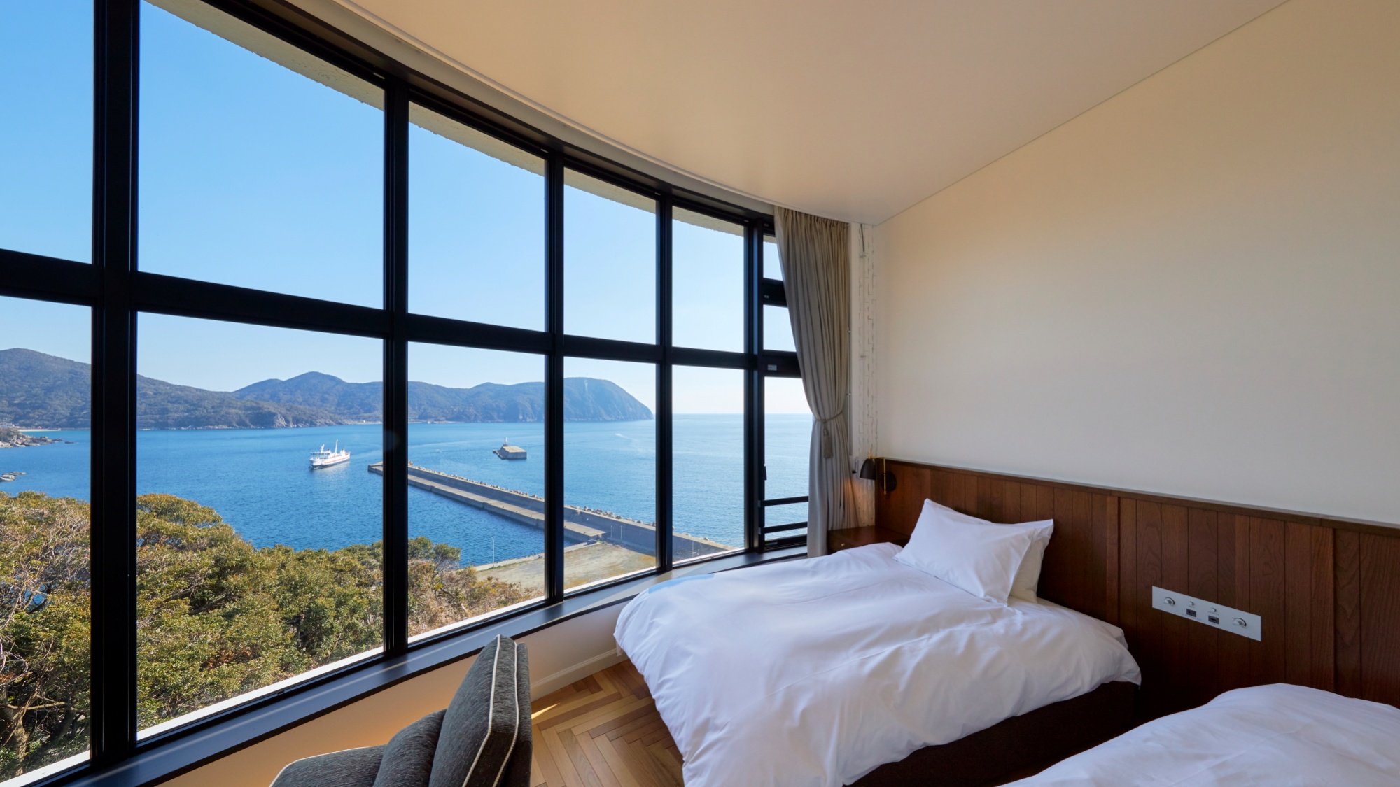エグゼクティブ　オーシャンスィート／奈良尾湾、五島灘の大パノラマをご堪能ください。