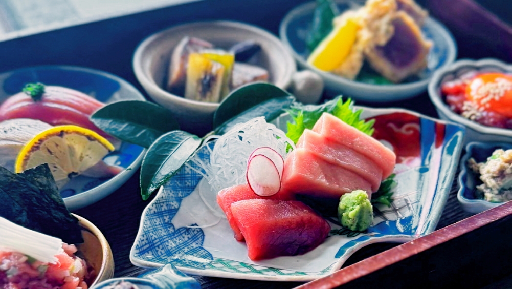 長崎県【推し魚】第一号認定上五島産養殖マグロを使用するマグロ御膳（お料理例）