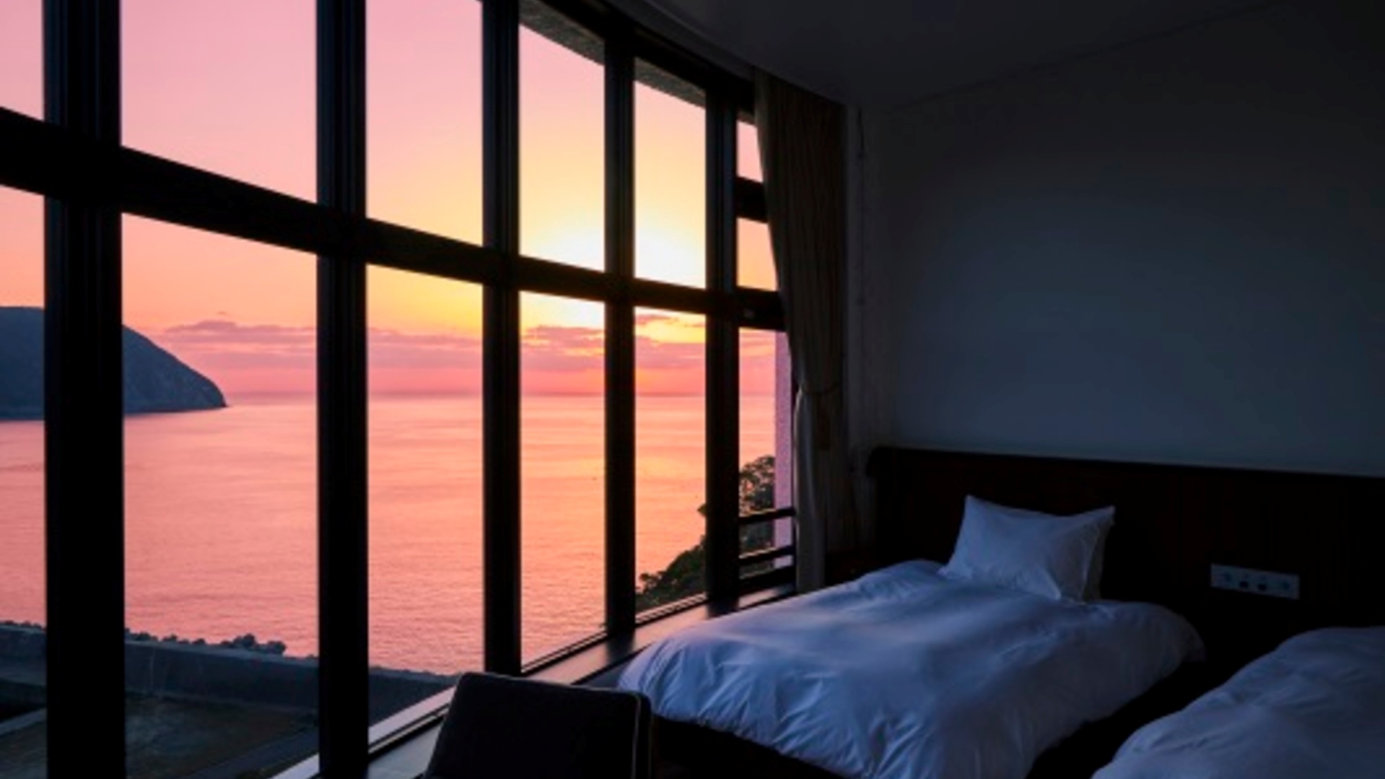 エグゼクティブ　オーシャンスイート／奈良尾と五島灘を一望するホテルマルゲリータ奈良尾自慢のスイート