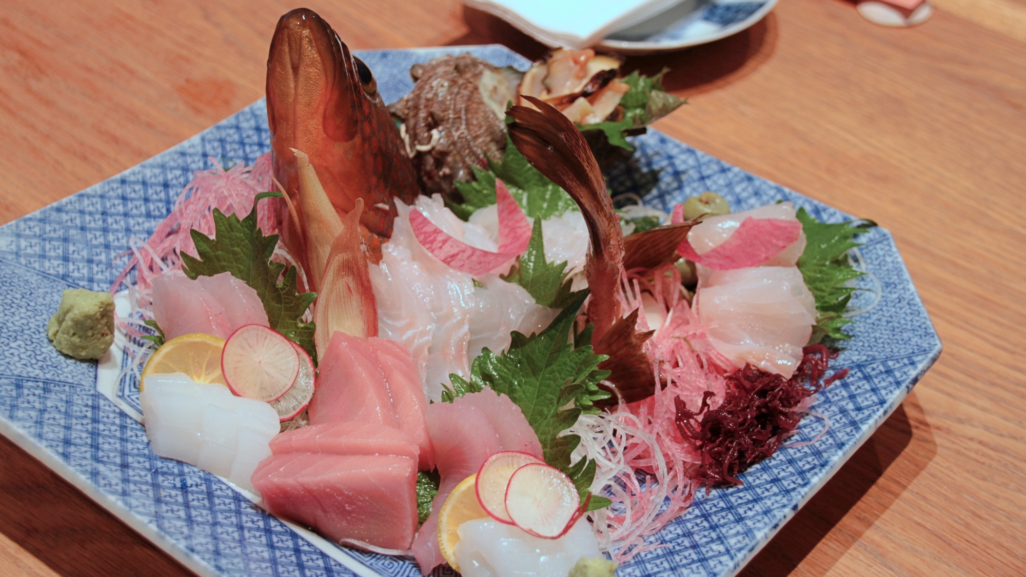 レストラン店内／海ト空〇ト星（うみとそらまるとほし）和食を主とするレストランです。