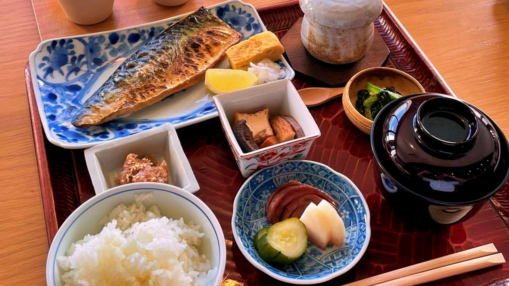 朝食／五島の食材を基本とし、ご滞在の日数に応じてアレンジしたご朝食をご用意いたします。