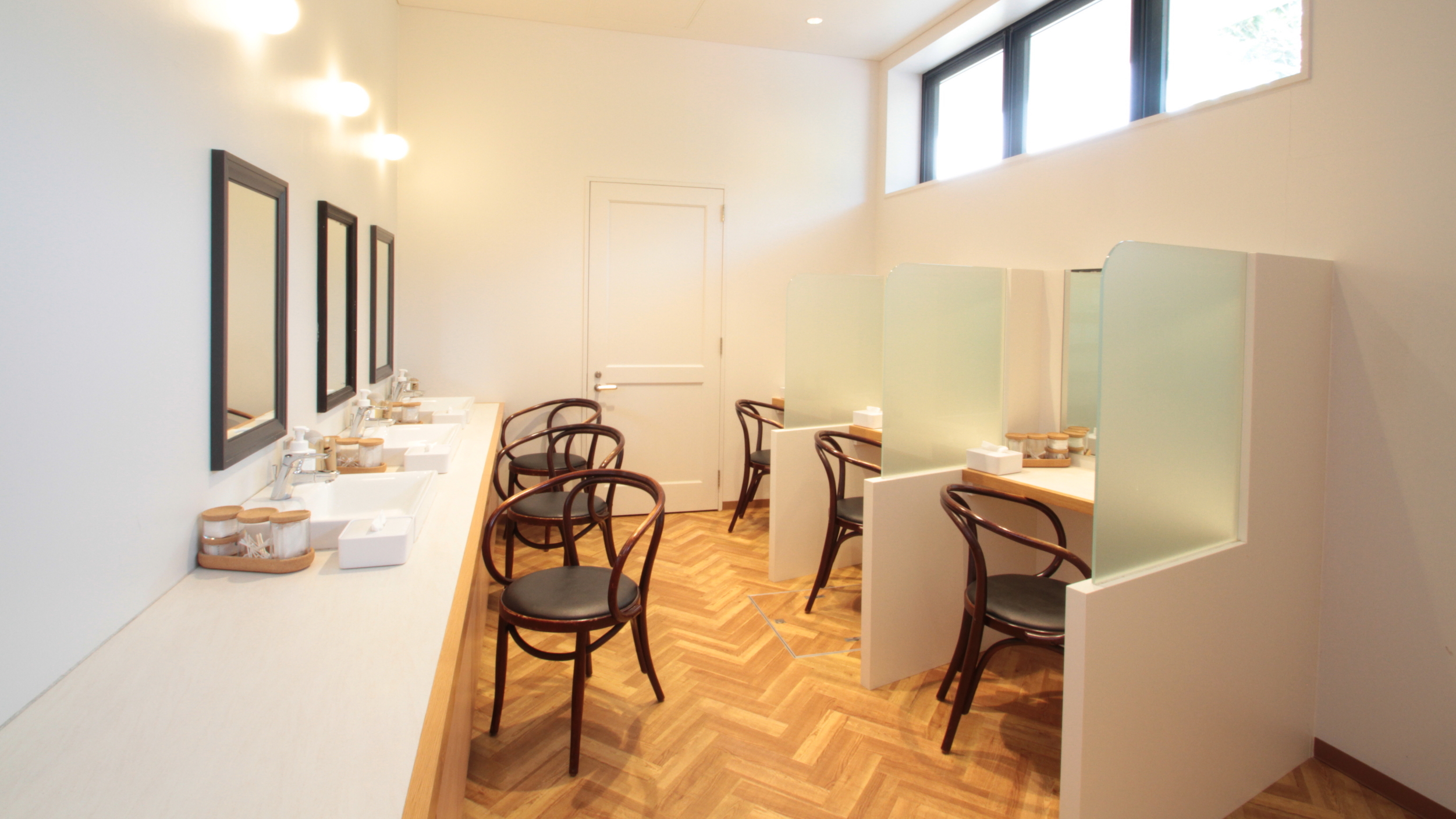 【別棟大浴場：女湯】脱衣場イメージ