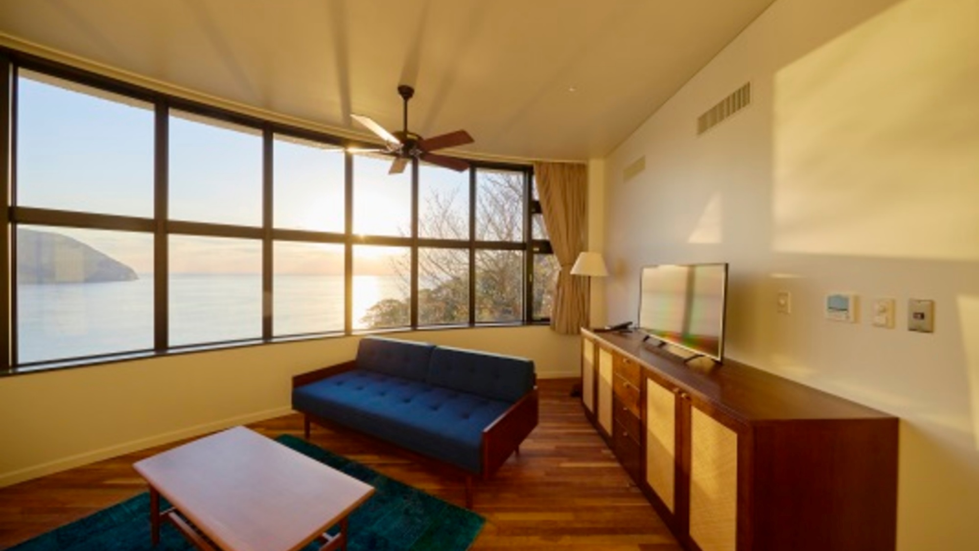 エグゼクティブ　オーシャンスイート／奈良尾と五島灘を一望するホテルマルゲリータ奈良尾自慢のスイート