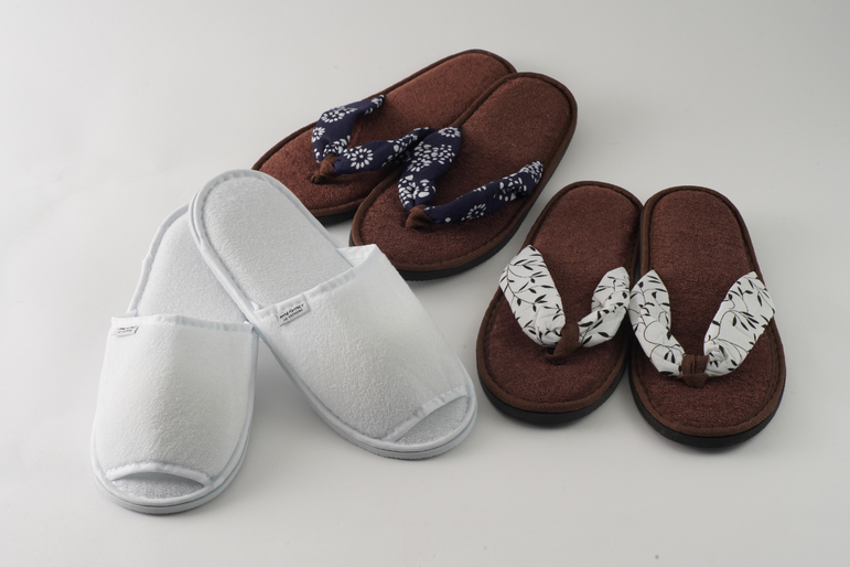 【お部屋：アメニティ・備品】快適な滞在を彩る充実の設備とおもてなし。