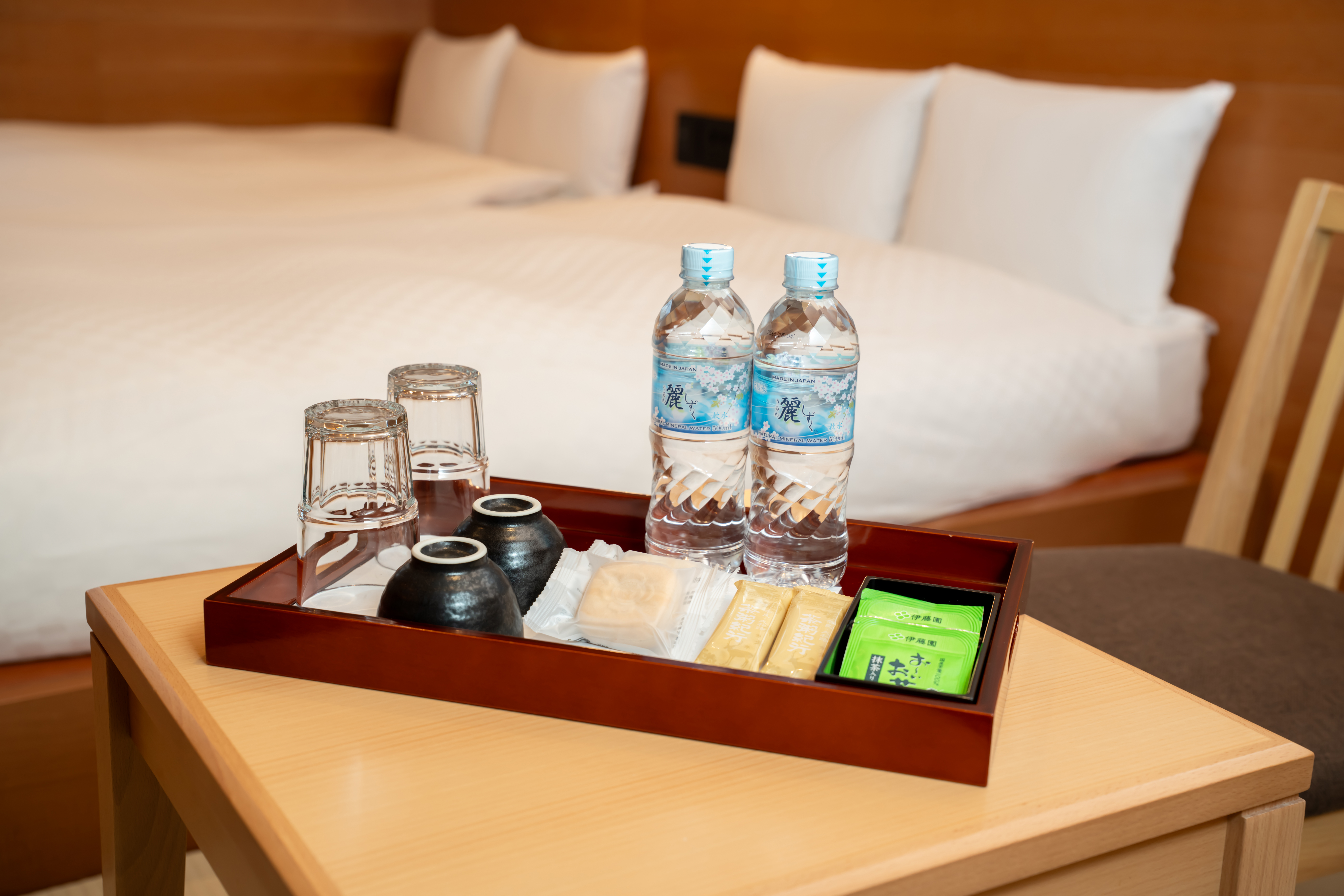 【お部屋：アメニティ・備品】快適な滞在を彩る充実の設備とおもてなし。