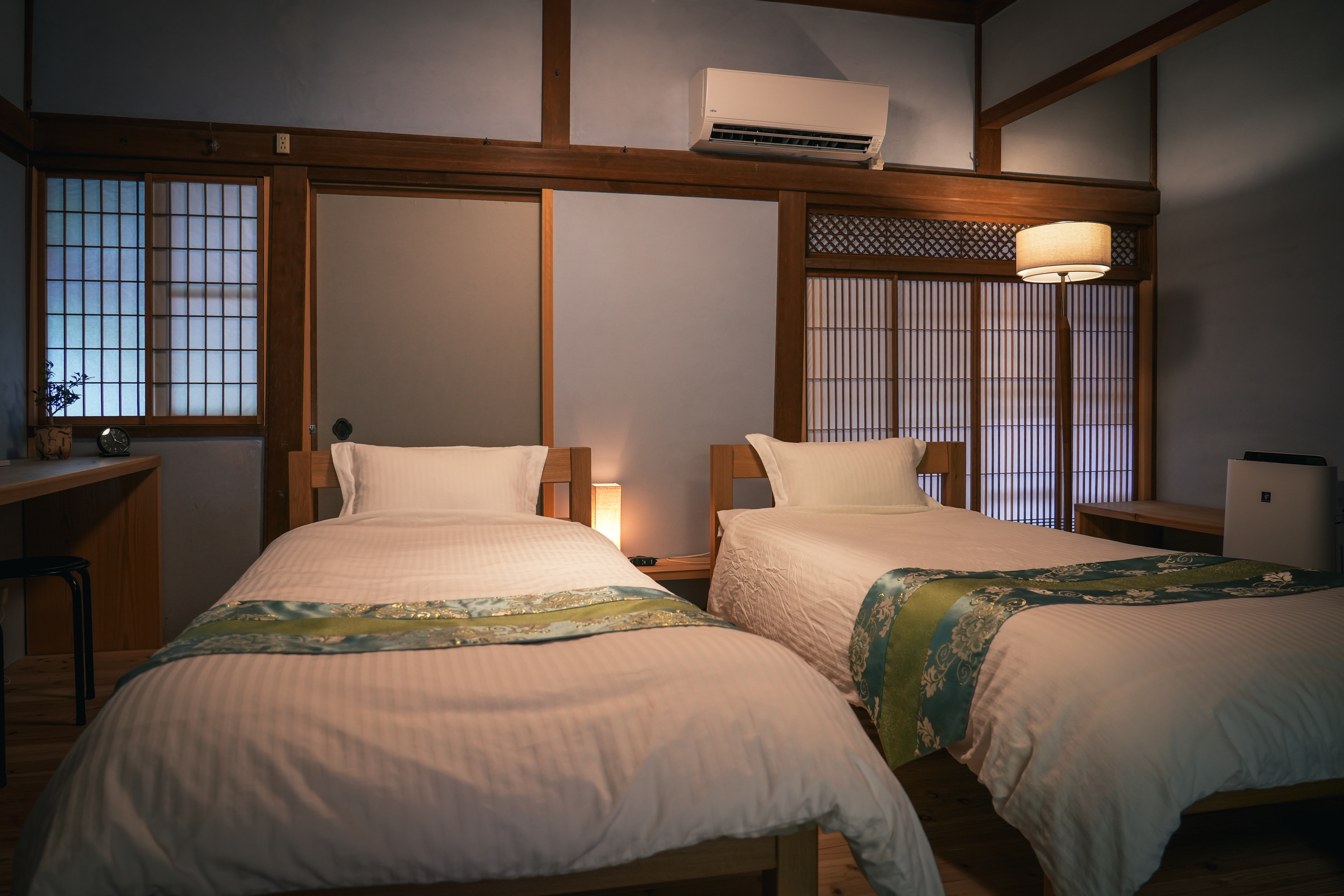 母屋棟（和洋室）の洋室部分です。