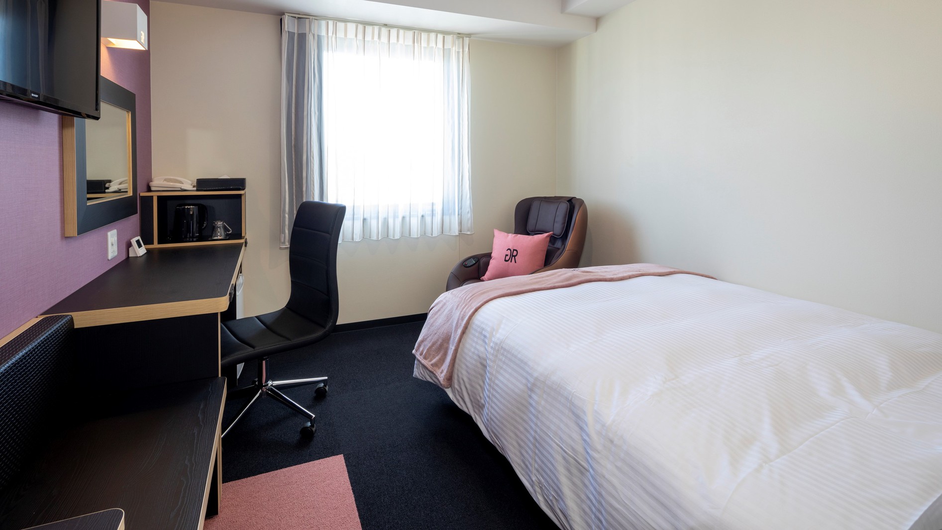 ◆プレミアムシングル（桃イメージ）※クッションはイメージです。