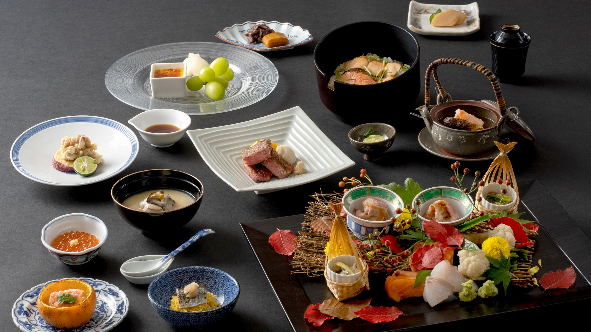 たらば蟹と和牛の饗宴　※イメージ