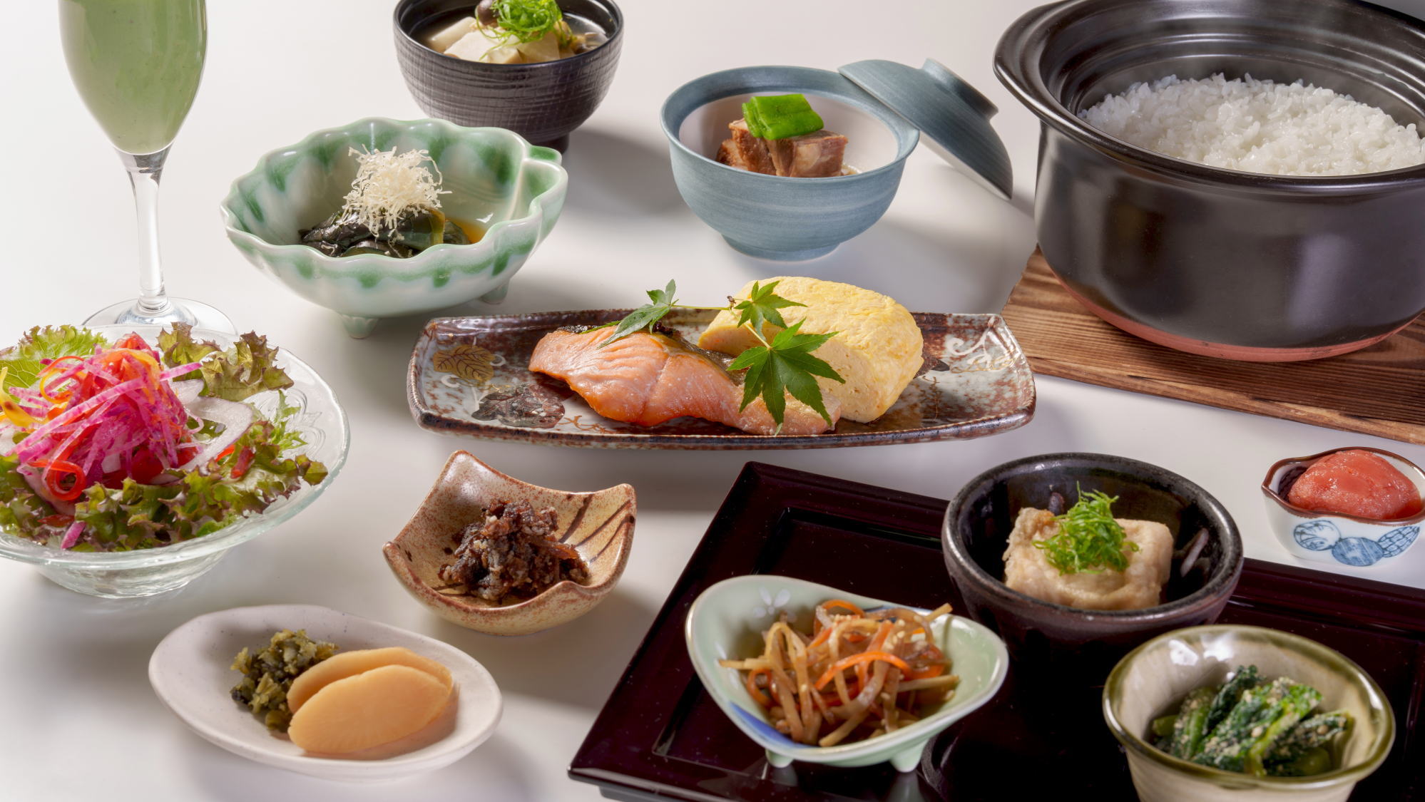 和朝食「選べる朝食」北海道ならではの、海の幸もふんだんに使った和朝食です。※イメージ
