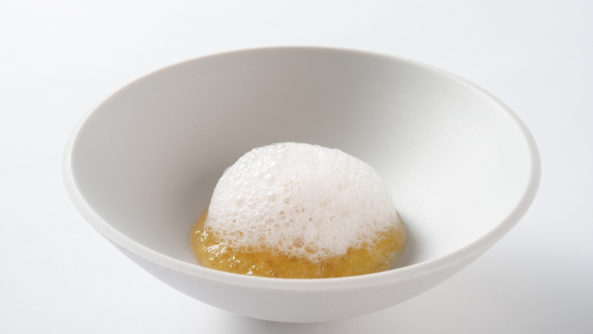 ◆フレンチコース｜オホーツク海の毛蟹・カリフラワーのムース