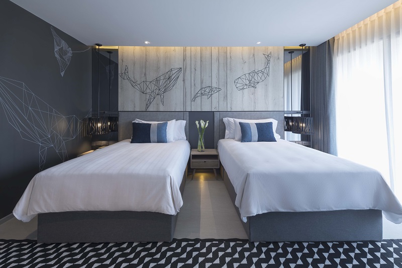 デラックスツイン