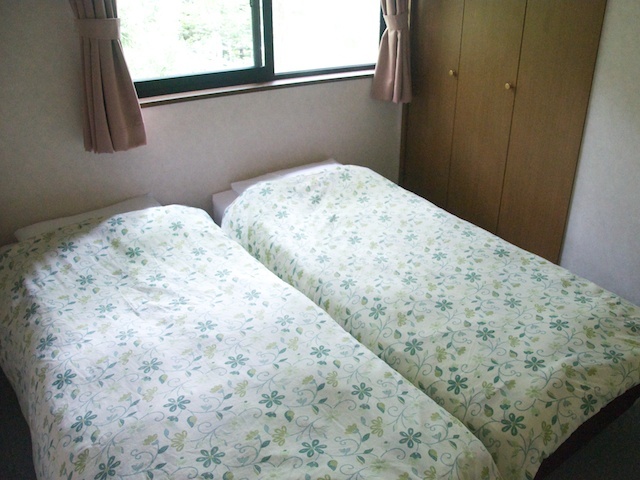 3連泊~コテージタイプ☆キッチンバストイレ付♪各お部屋の屋根付テラスで雨でもBBQも《添い寝無料》