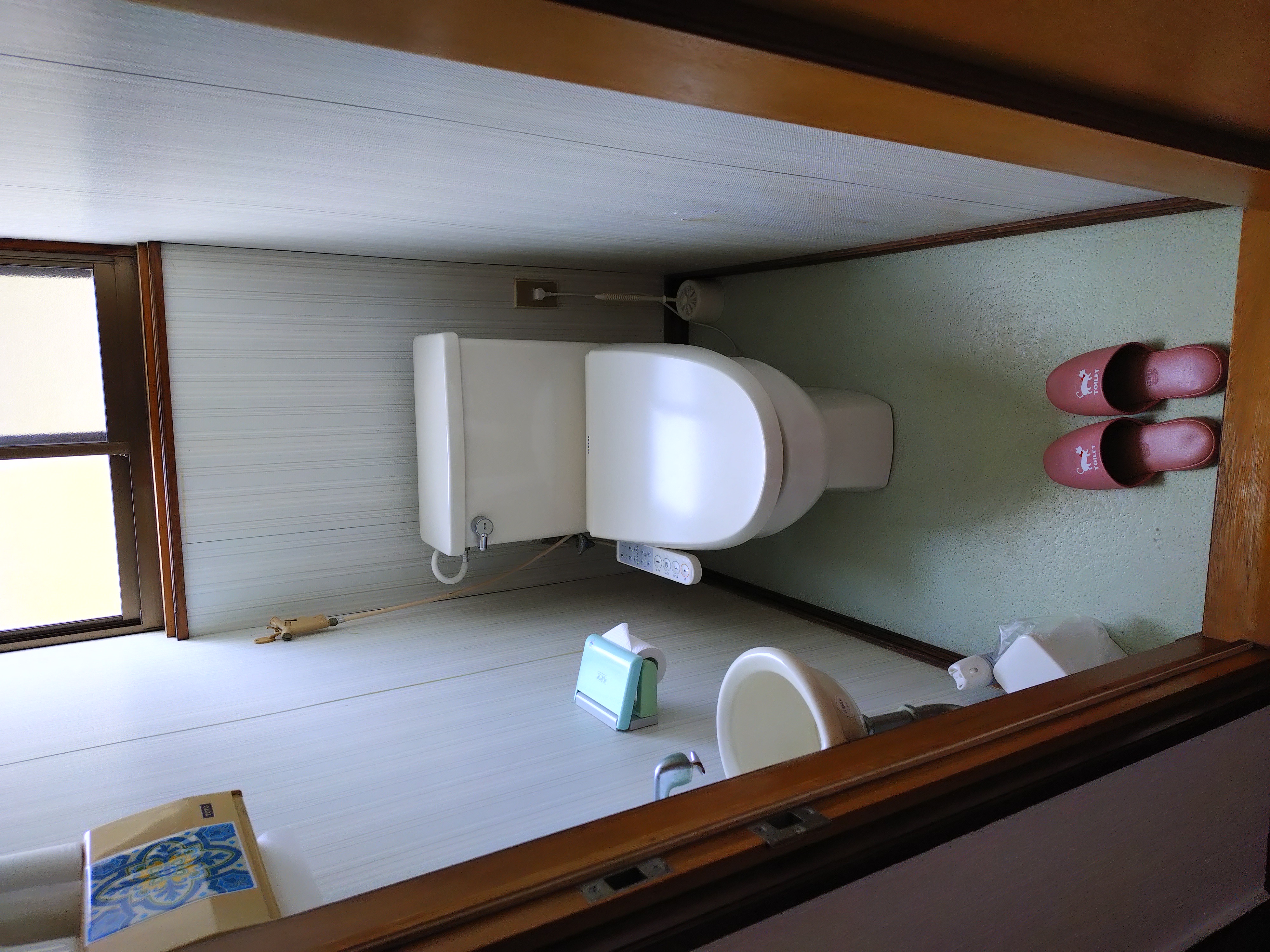 シングル室　共用トイレ