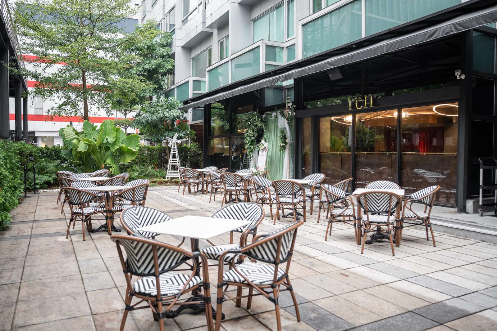 rén Bistronomy レストラン