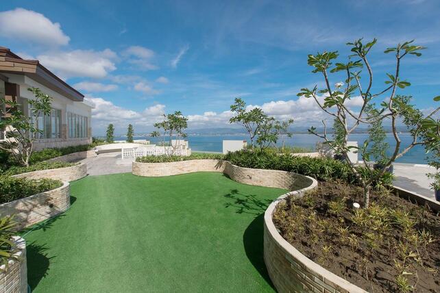 ホテル敷地内　ガーデン