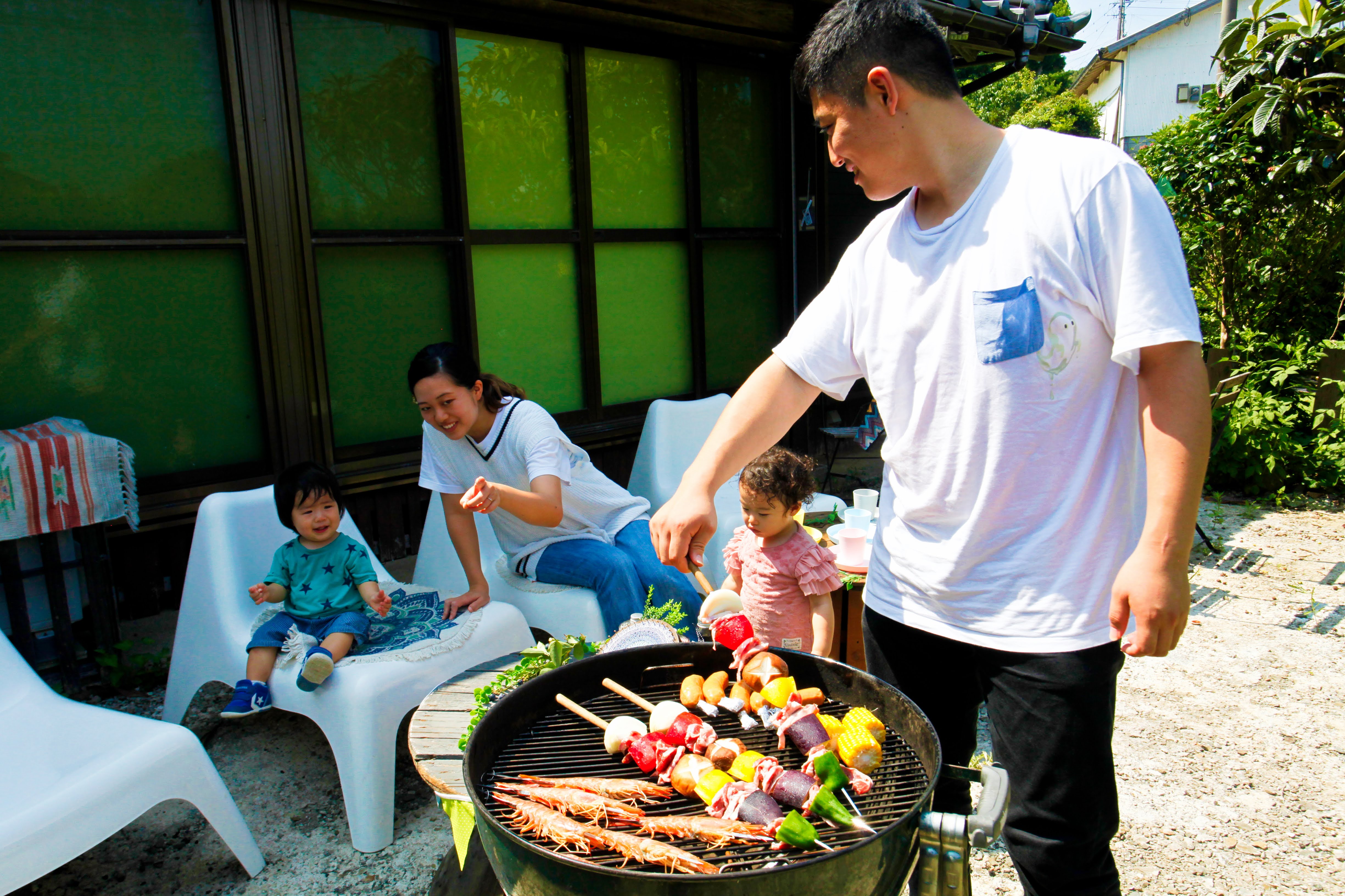 中庭BBQ（チャコールグリル）