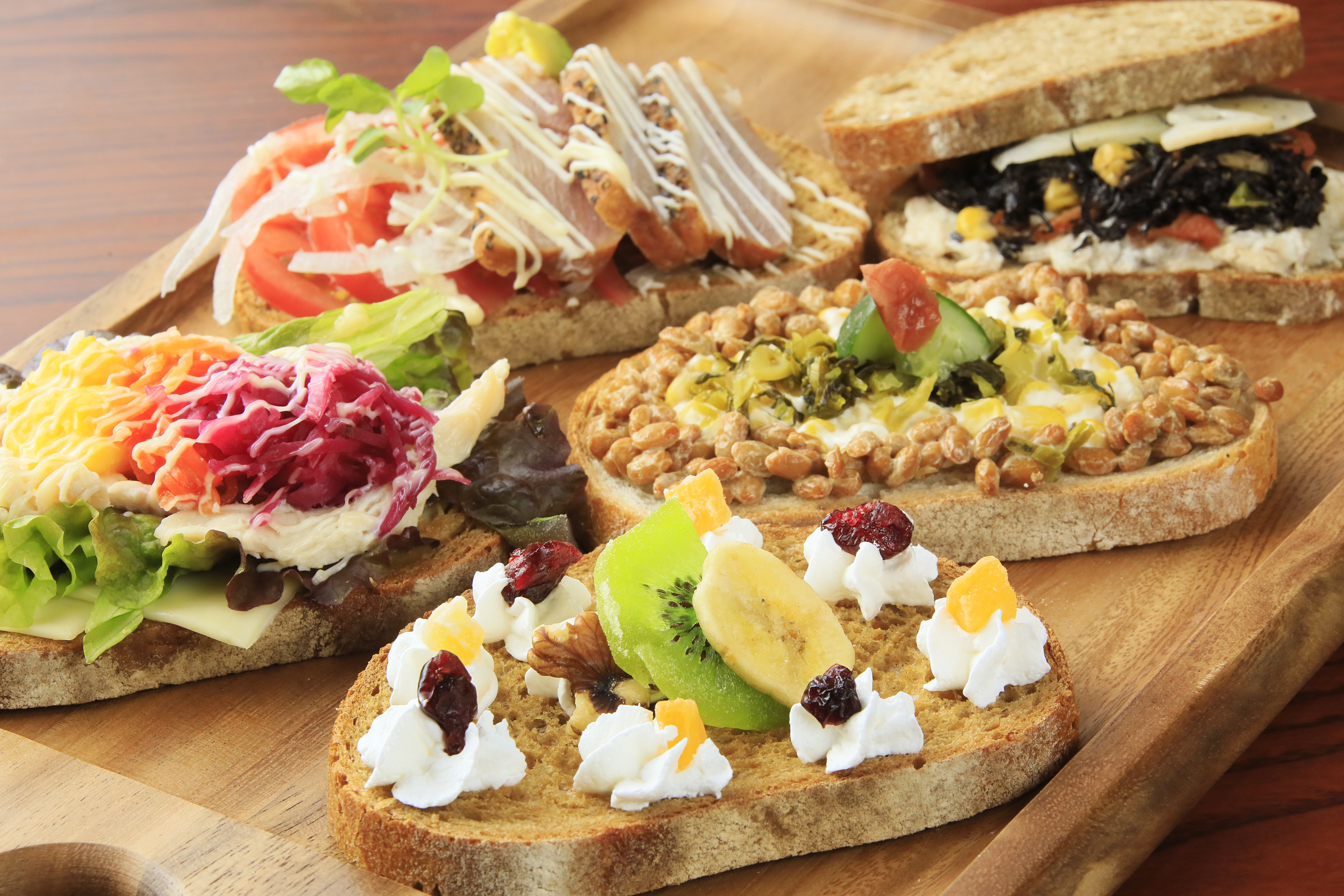 【サンドウィッチステーション】