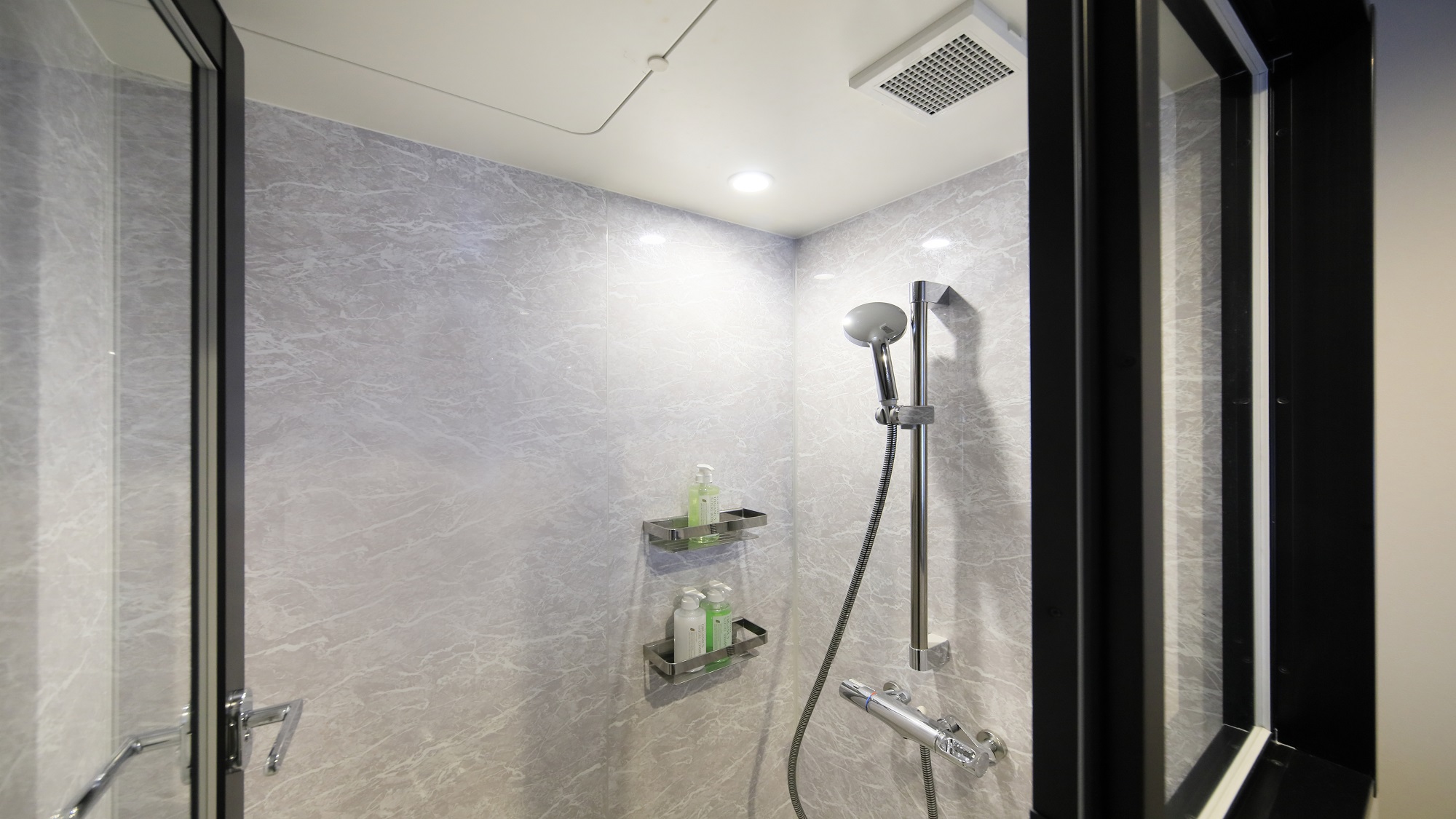 【スーペリアクイーン＋バンクベッド】