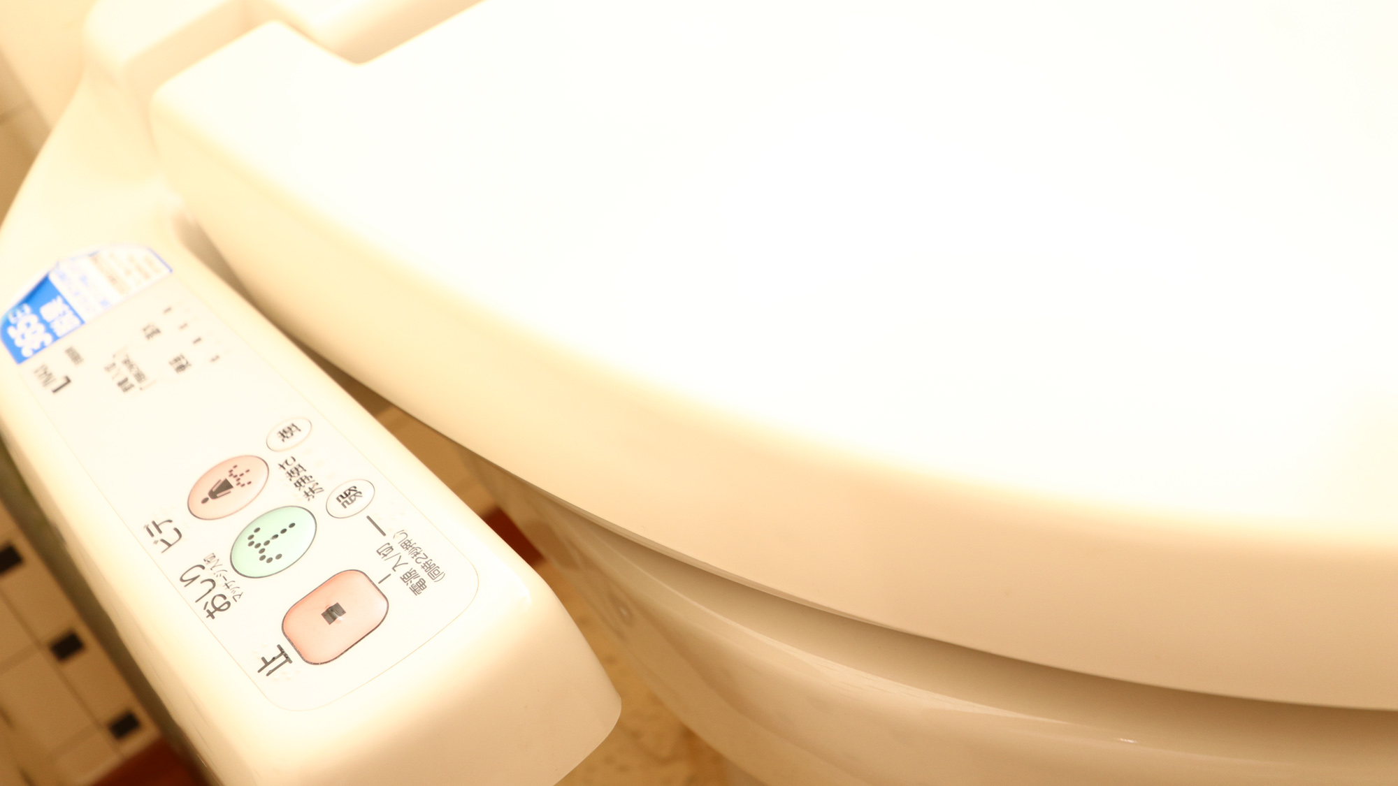 施設_客室温水洗浄機付トイレ*