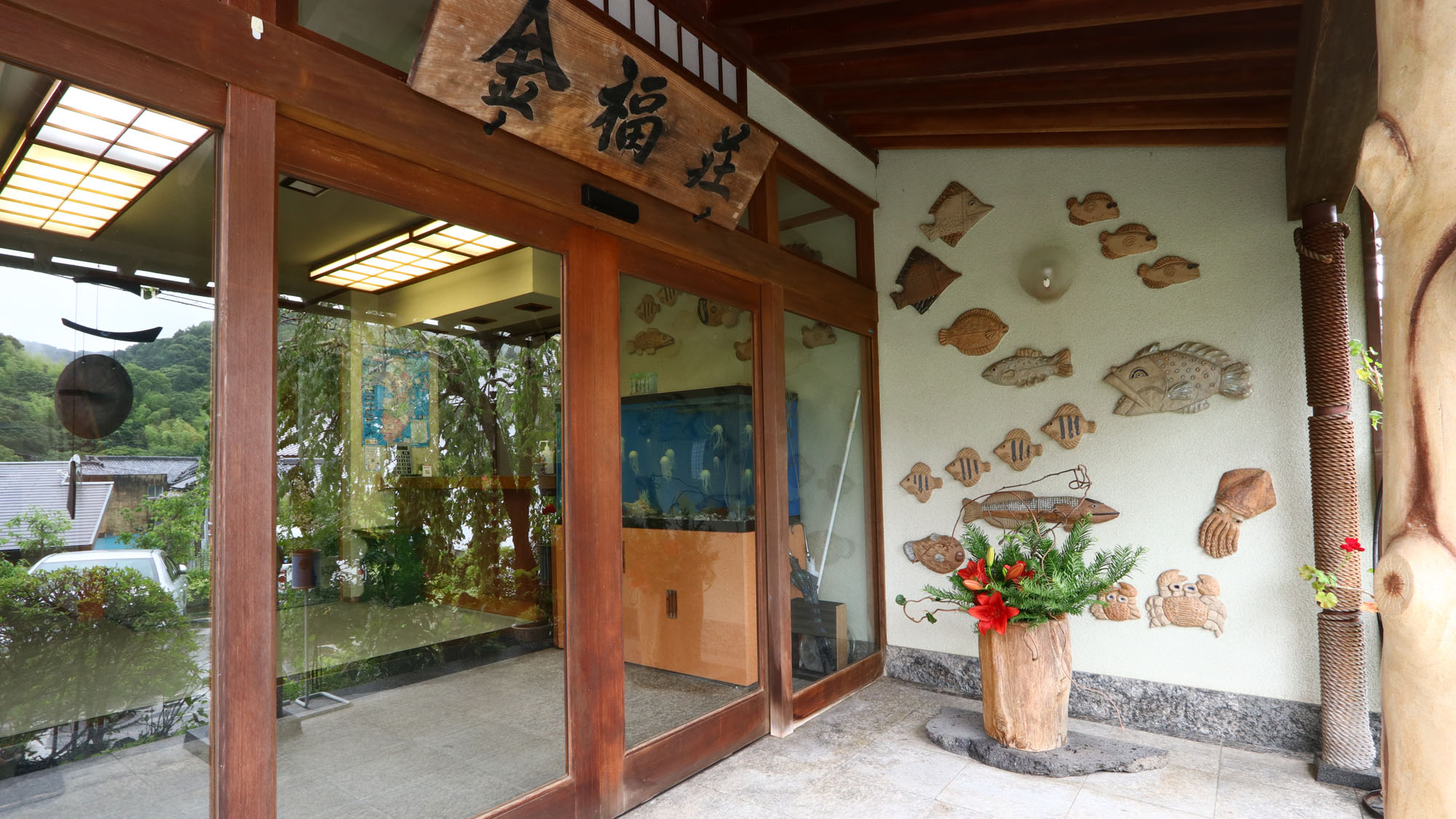 その他_玄関外*