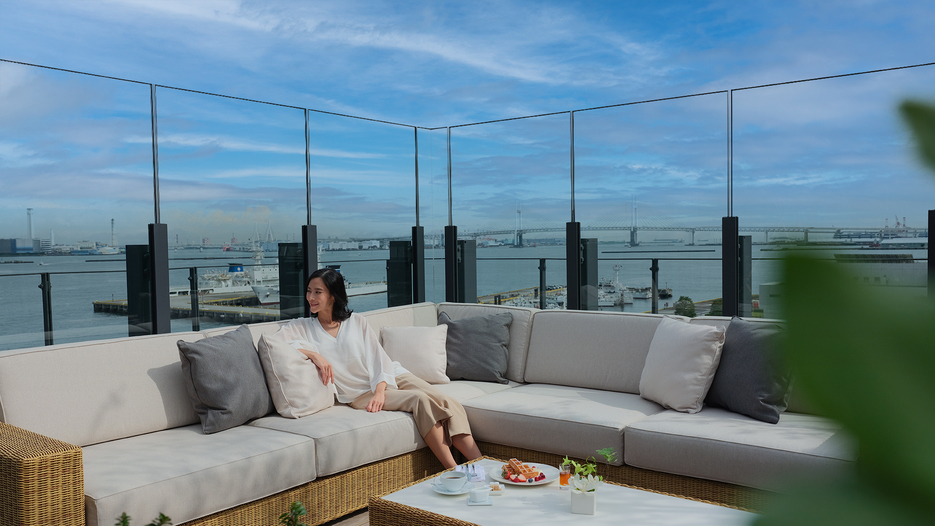 【30日前までのご予約限定】みなとみらいの海の上で過ごすラグジュアリーステイ（朝食付き）