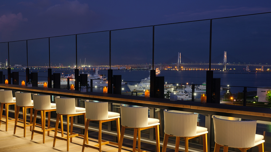 【ロングステイ】みなとみらいの海に包まれる3泊以上のラグジュアリーステイ（朝食付き）