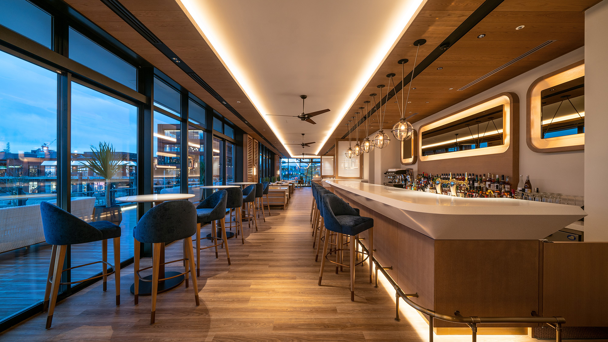 インターコンチネンタル横浜Pier 8(レストラン・食事)
