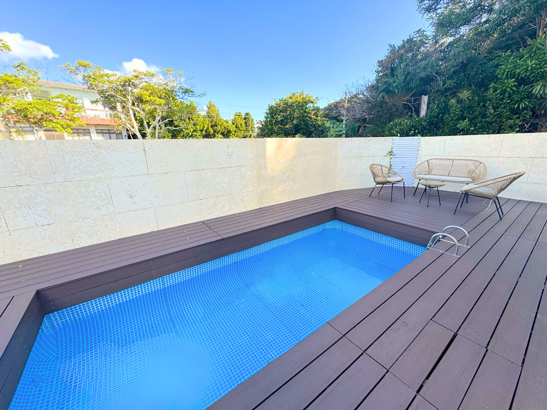 Ｃ棟：プライベートプール