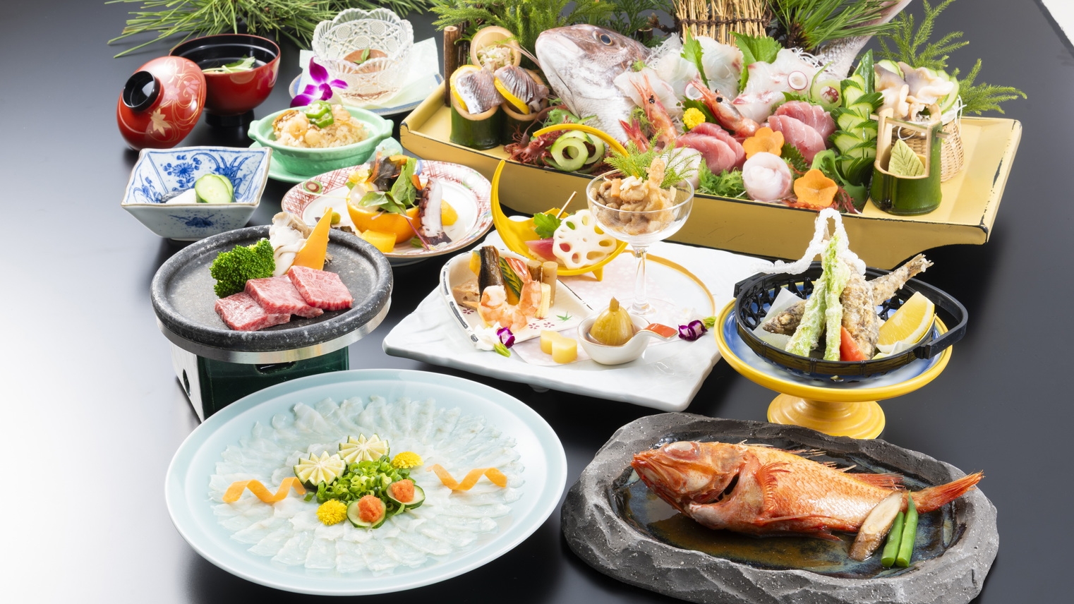 【地魚の舟盛とふぐ刺】月浜海食膳其の二！