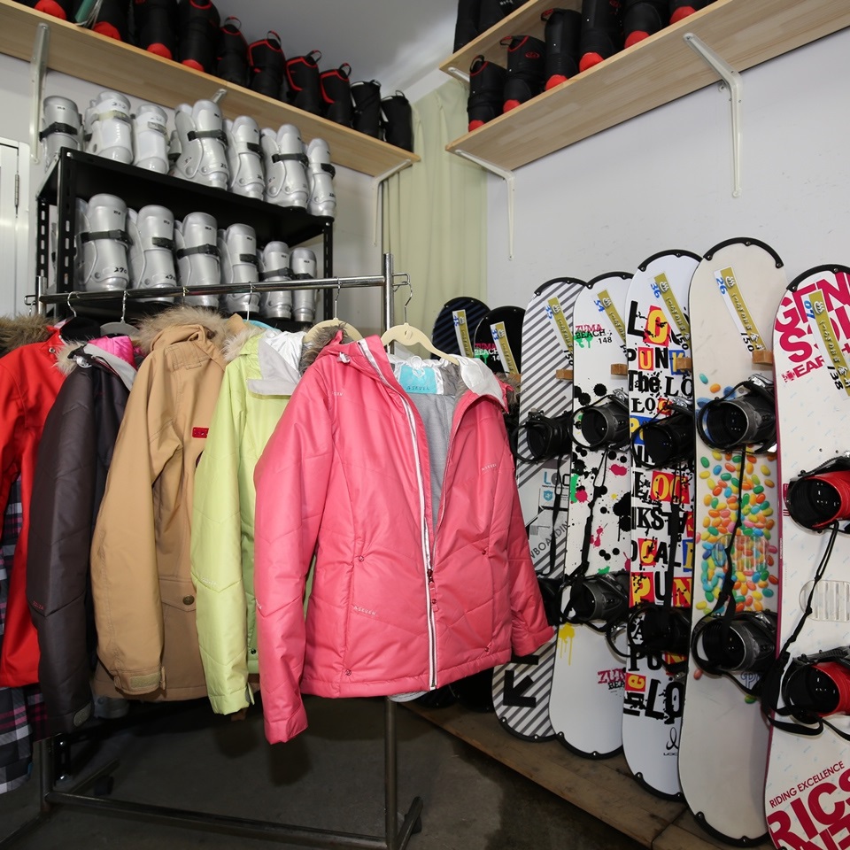 ＜１泊２食付＞温泉満喫でオグナほたかスキー場リフト券割引付